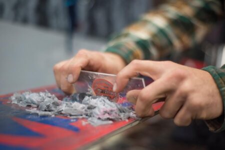 Mäesuusa ja lumelaua hooldus